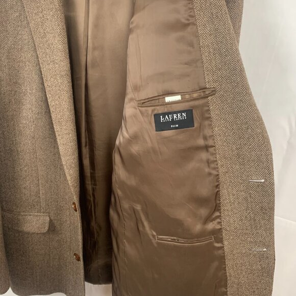 Ralph Lauren herringbone wool Sport Jacket - Picture 3 of 9